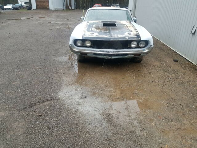 1970 Blue Ford Torino Coupe