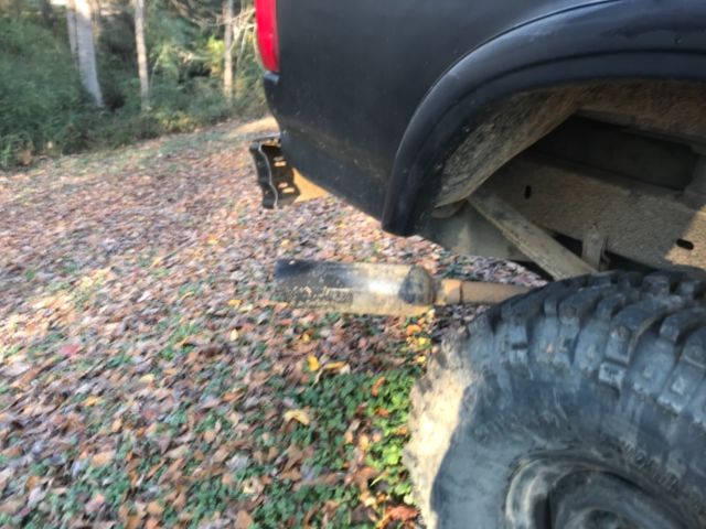 1994 Black Ford Bronco pu/suv