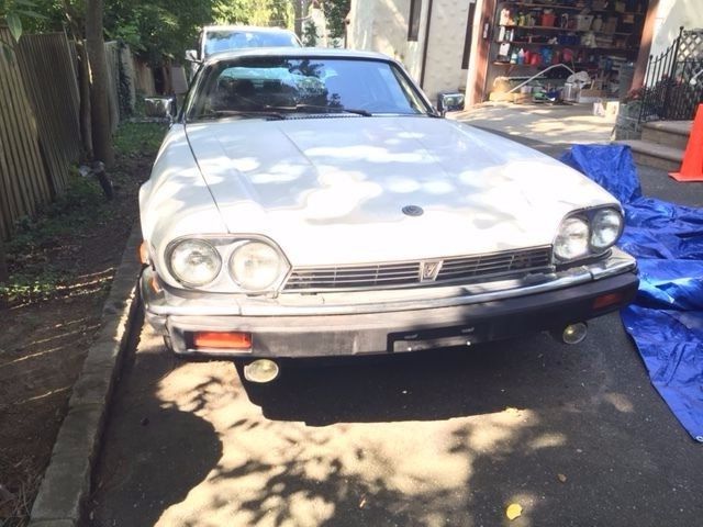 1989 White Jaguar XJS Coupe