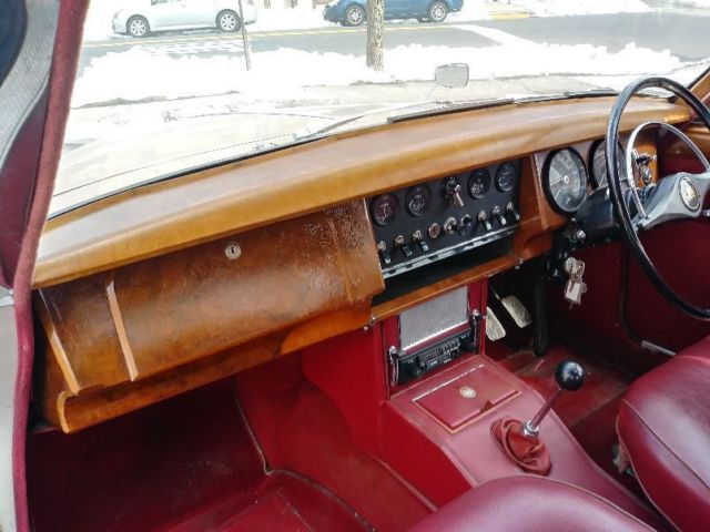 1967 tan Jaguar Other Sedan