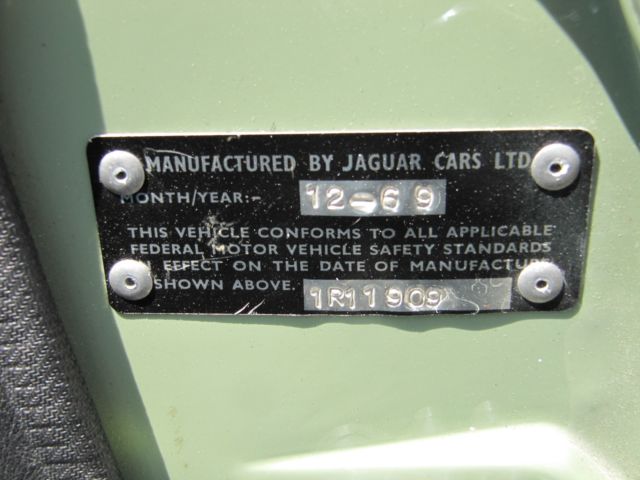 1970 WILLOW GREEN Jaguar E-Type Convertible