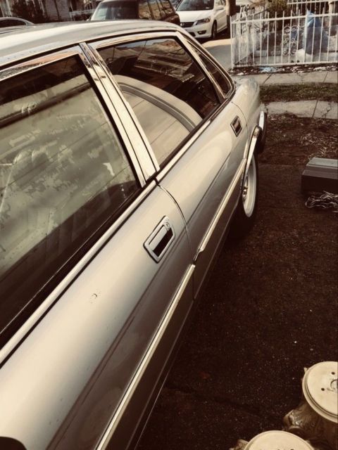 1988 Silver Jaguar XJ6 Sedan