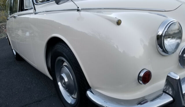 1968 White Jaguar Other Coupe
