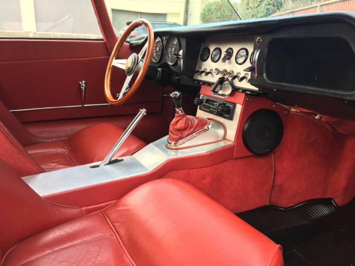 1962 White Jaguar E-Type Convertible