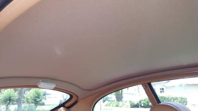 1972 british racing green Jaguar E-Type