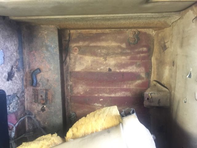 1972 Burgundy Jaguar E-Type Convertible