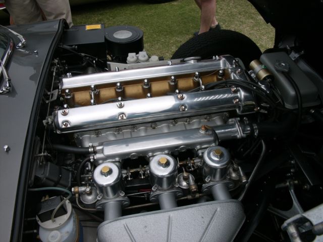1967 Opalescent Gunmetal Grey Jaguar E-Type Coupe