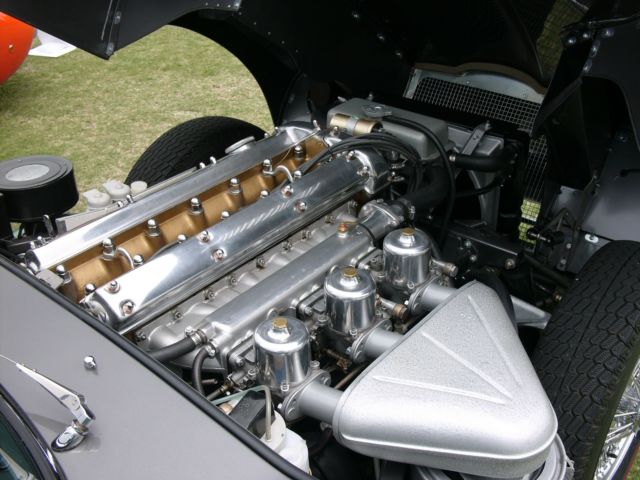 1967 Opalescent Gunmetal Grey Jaguar E-Type Coupe