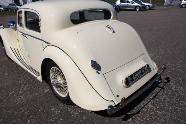 1946 White Jaguar Other 4 Door Sport Saloon