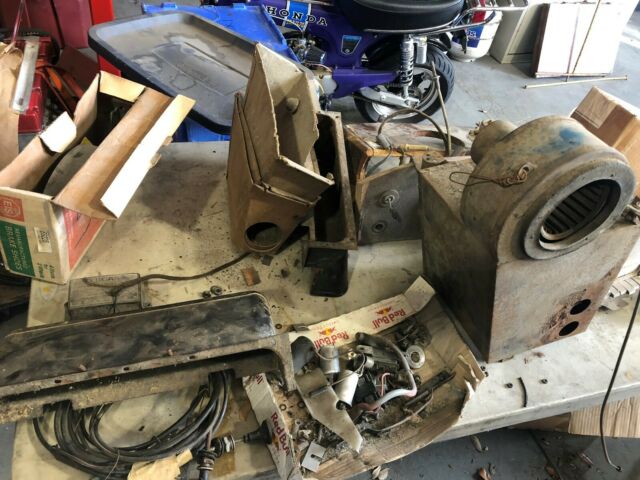 1963 Gunmetal grey Jaguar 3.8 Sedan