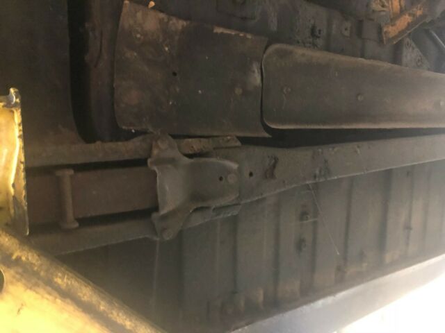 1963 Gunmetal grey Jaguar 3.8 Sedan