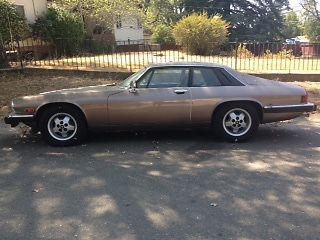 1986 Champagne Jaguar XJS Coupe