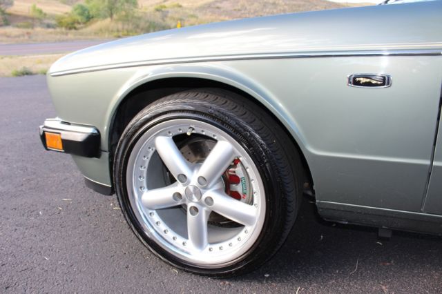 1994 Green Jaguar XJ12 Sedan