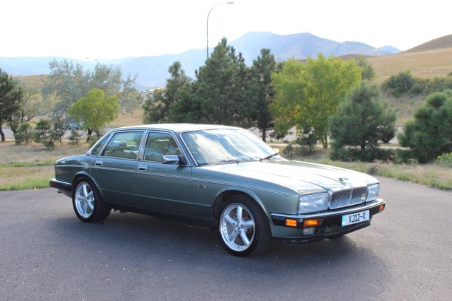 1994 Green Jaguar XJ12 Sedan