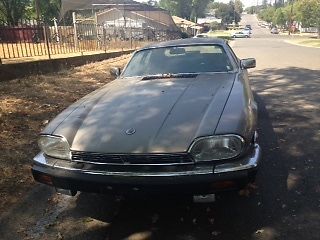 1986 Champagne Jaguar XJS Coupe