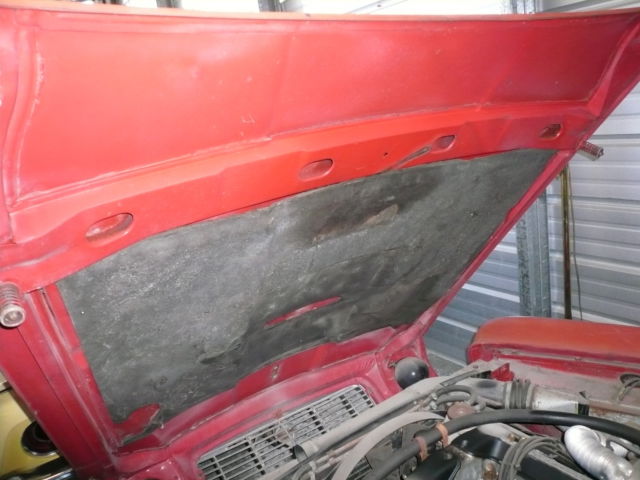 1972 Red Jaguar XJ6 Sedan