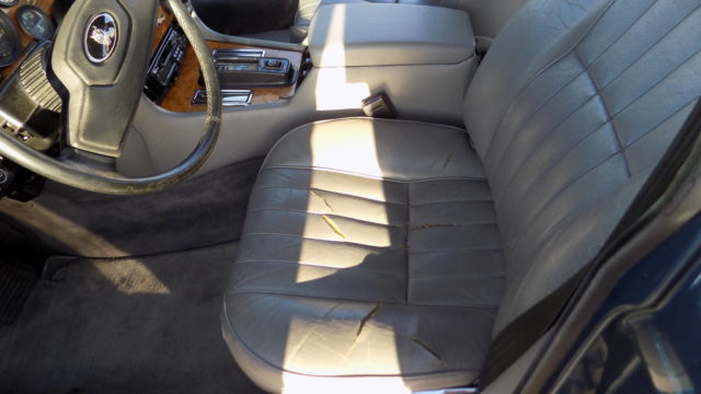 1986 Blue Jaguar XJ6 Sedan