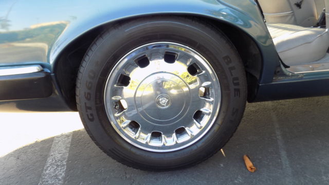 1986 Blue Jaguar XJ6 Sedan