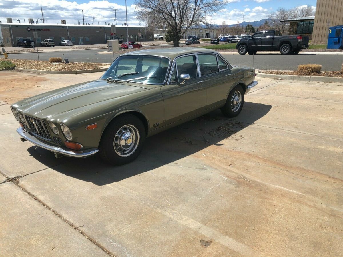 1973 Green Jaguar XJ6 Sedan