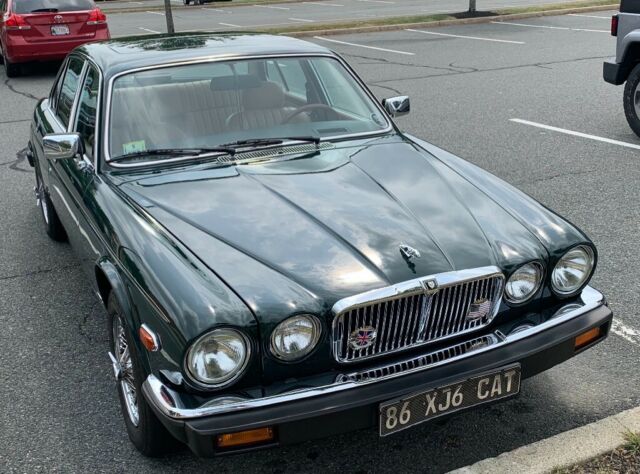 1986 Green Jaguar XJ6 Sedan