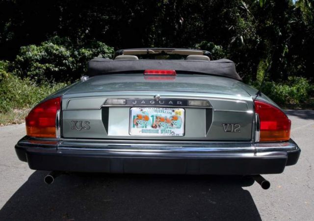 19900000 Teal Jaguar XJS Convertible