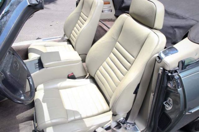 19900000 Teal Jaguar XJS Convertible