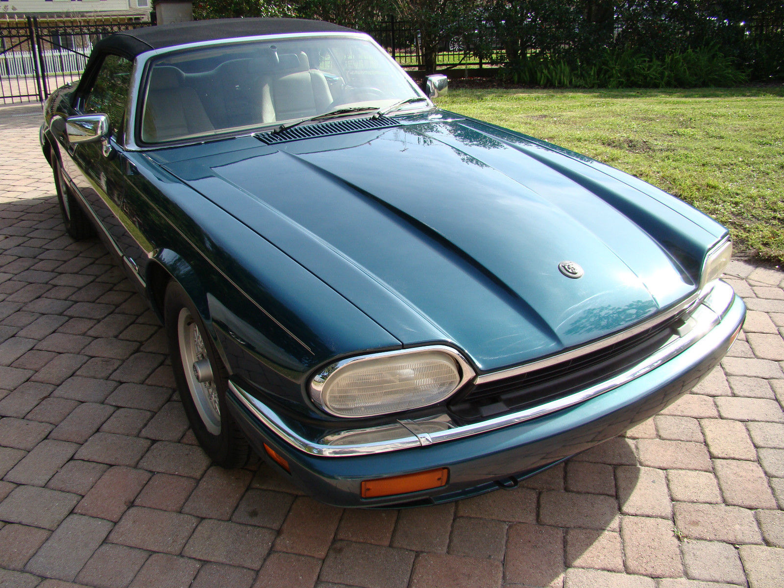 1994 BLUE/GREEN Jaguar XJS Convertible