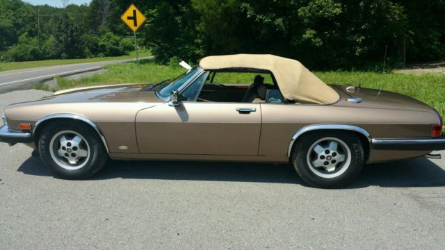 1988 Gold Jaguar XJS Convertible