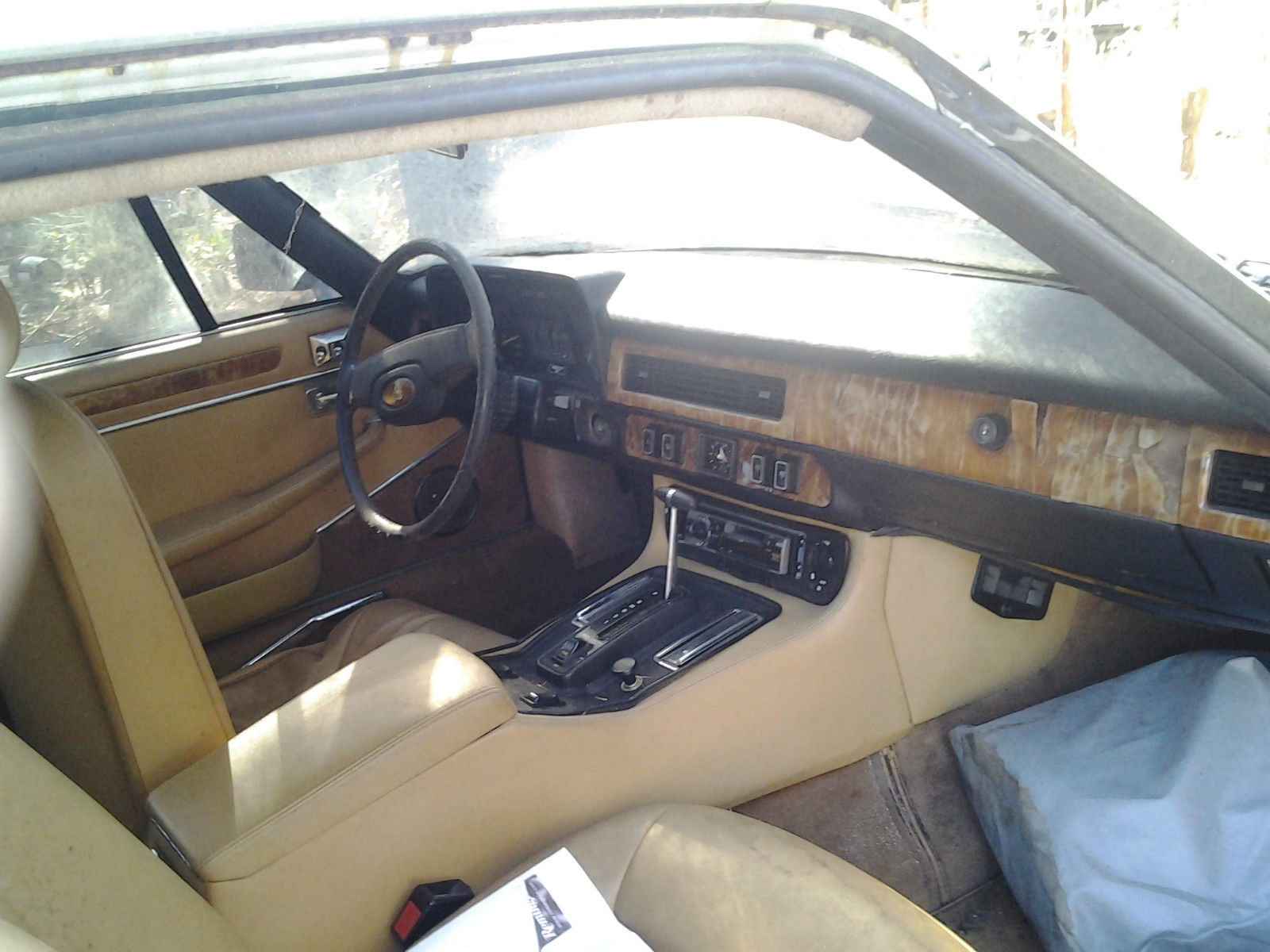 1985 White Jaguar XJS Fastback