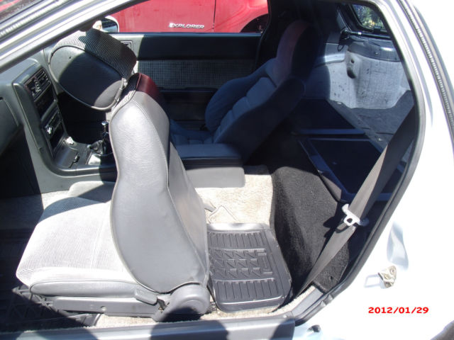 1987 White Mazda RX-7 Coupe