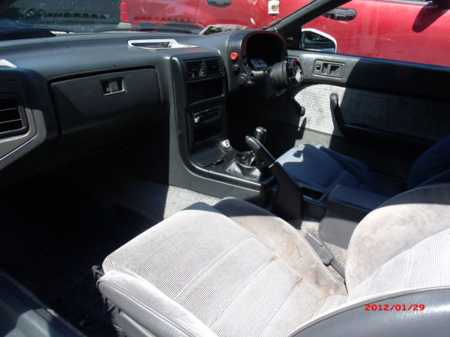 1987 White Mazda RX-7 Coupe
