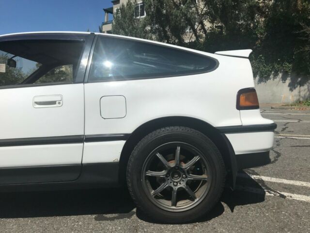 1990 White Honda CRX Hatchback