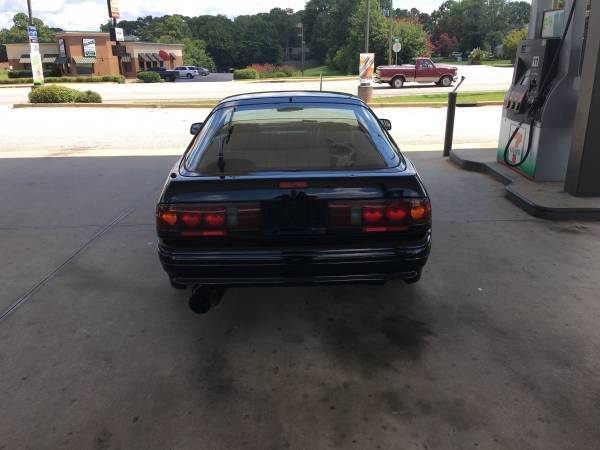 1990 Black Mazda RX-7 Coupe