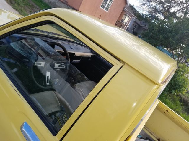 1981 Yellow Toyota Other Pick up