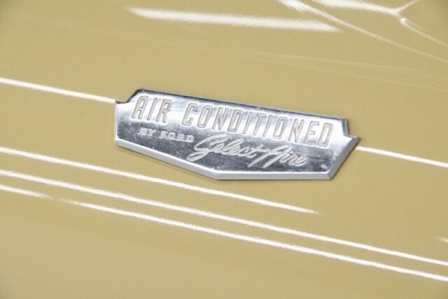 1959 Inca Ford Fairlane Convertible