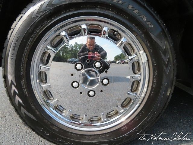 1987 Mercedes-Benz SL-Class Convertible