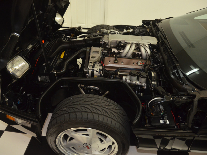 1989 BLACK Chevrolet Corvette CONVERTIBLE