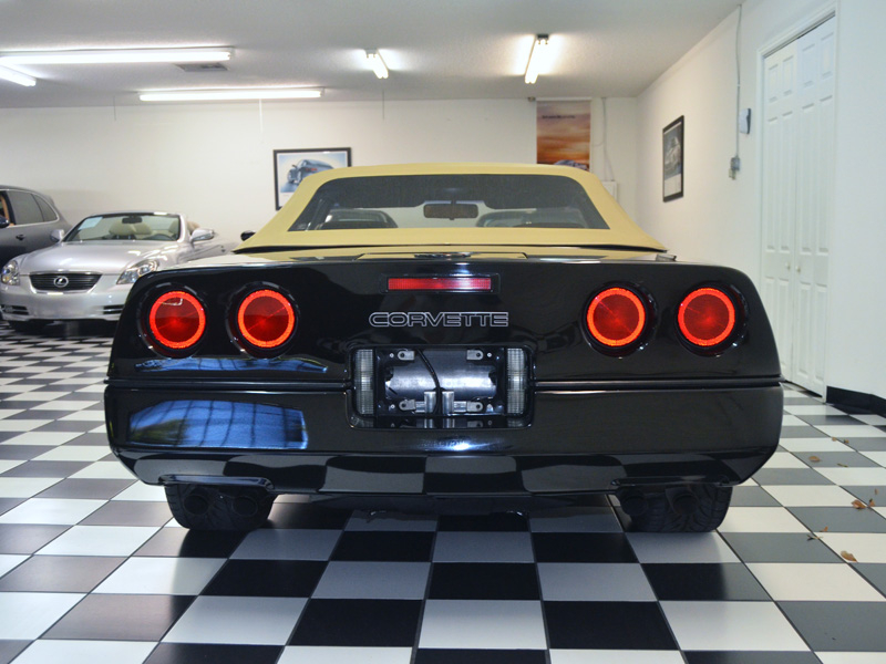 1989 BLACK Chevrolet Corvette CONVERTIBLE