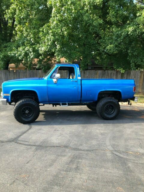 1985 Blue Chevrolet C/K Pickup 1500 Short Bed