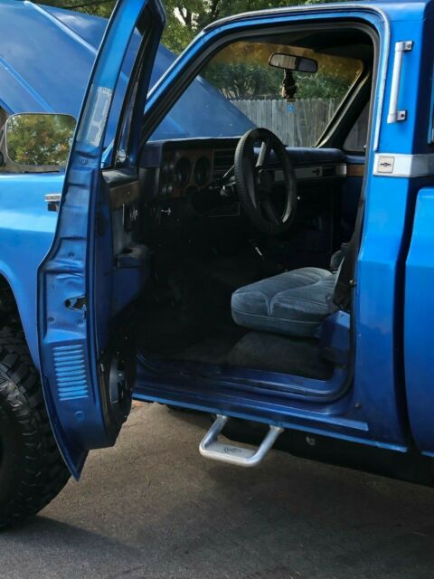 1985 Blue Chevrolet C/K Pickup 1500 Short Bed