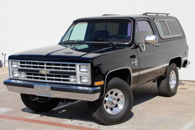 1985 Black Chevrolet Blazer SUV