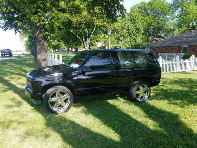 1994 Black Chevrolet Blazer SUV