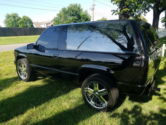 1994 Black Chevrolet Blazer SUV