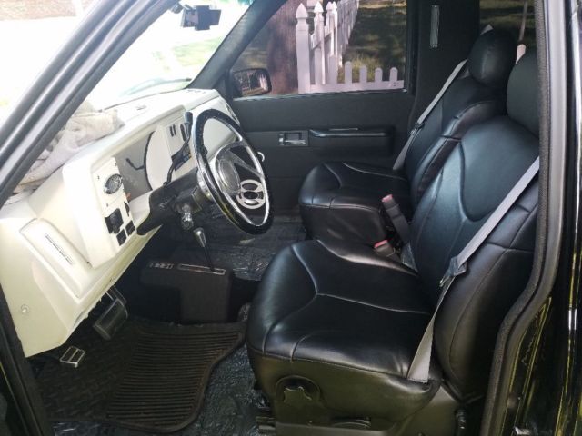 1994 Black Chevrolet Blazer SUV
