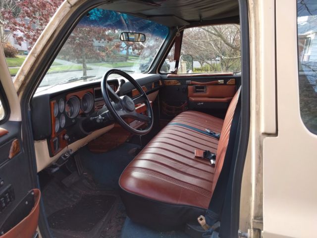 1984 Yellow Chevrolet Other Pickups Crew Cab Pickup