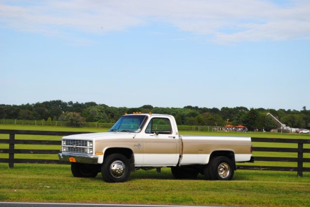 1984 Chevrolet C/K Pickup 3500