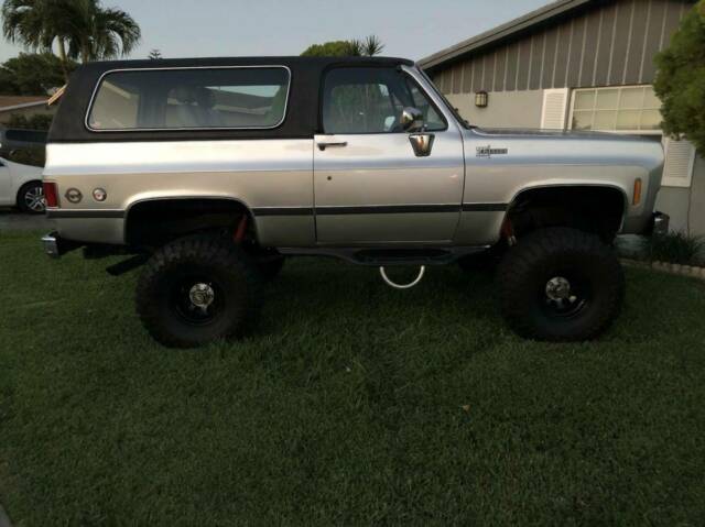 1973 Silver Chevrolet Blazer SUV
