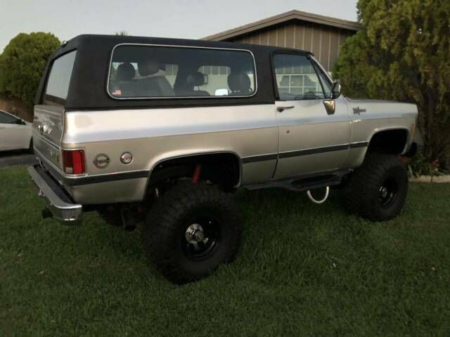 1973 Silver Chevrolet Blazer SUV
