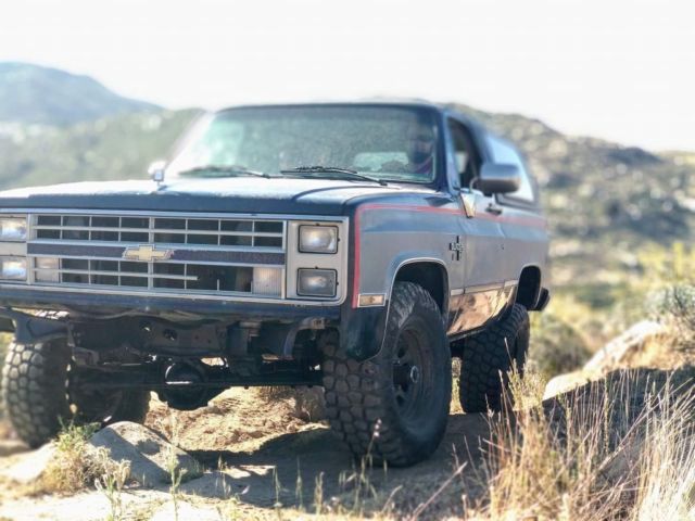 1986 Blue Chevrolet Blazer SUV