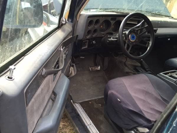 1986 Blue Chevrolet Blazer SUV